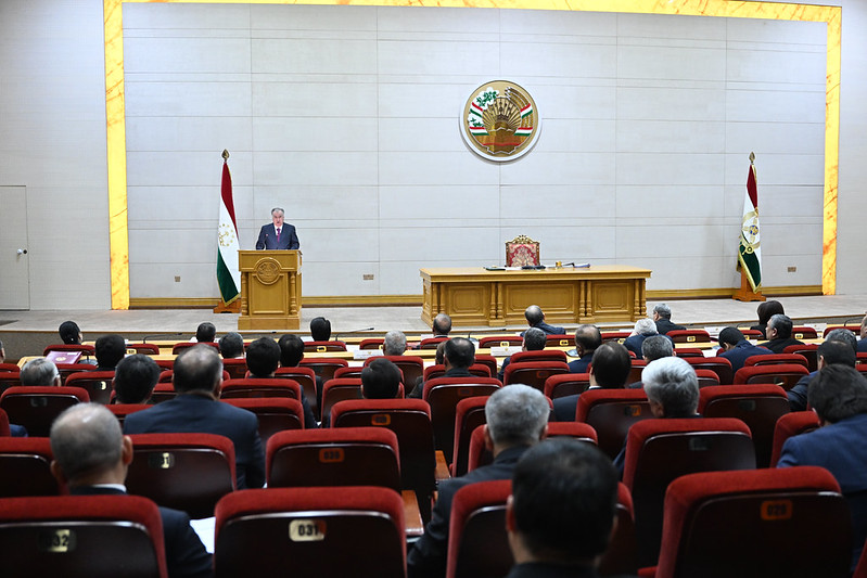 Маҷлиси Ҳукумати Ҷумҳурии Тоҷикистон баргузор шуд