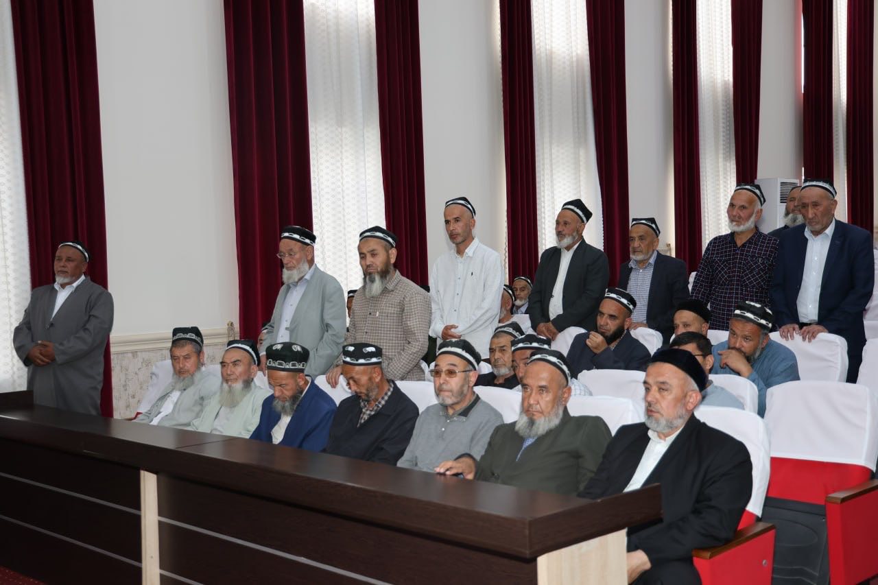 ВОХӮРӢ БО ХОДИМОНИ ДИН